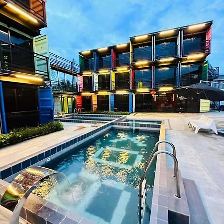 Boxinn The Kontena Home เซมปอร์นา ภายนอก รูปภาพ