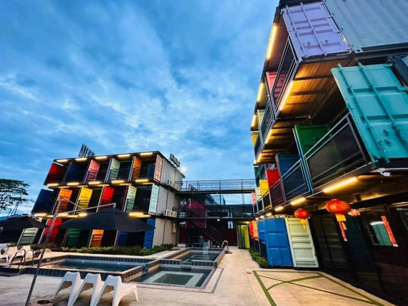 Boxinn The Kontena Home เซมปอร์นา ภายนอก รูปภาพ
