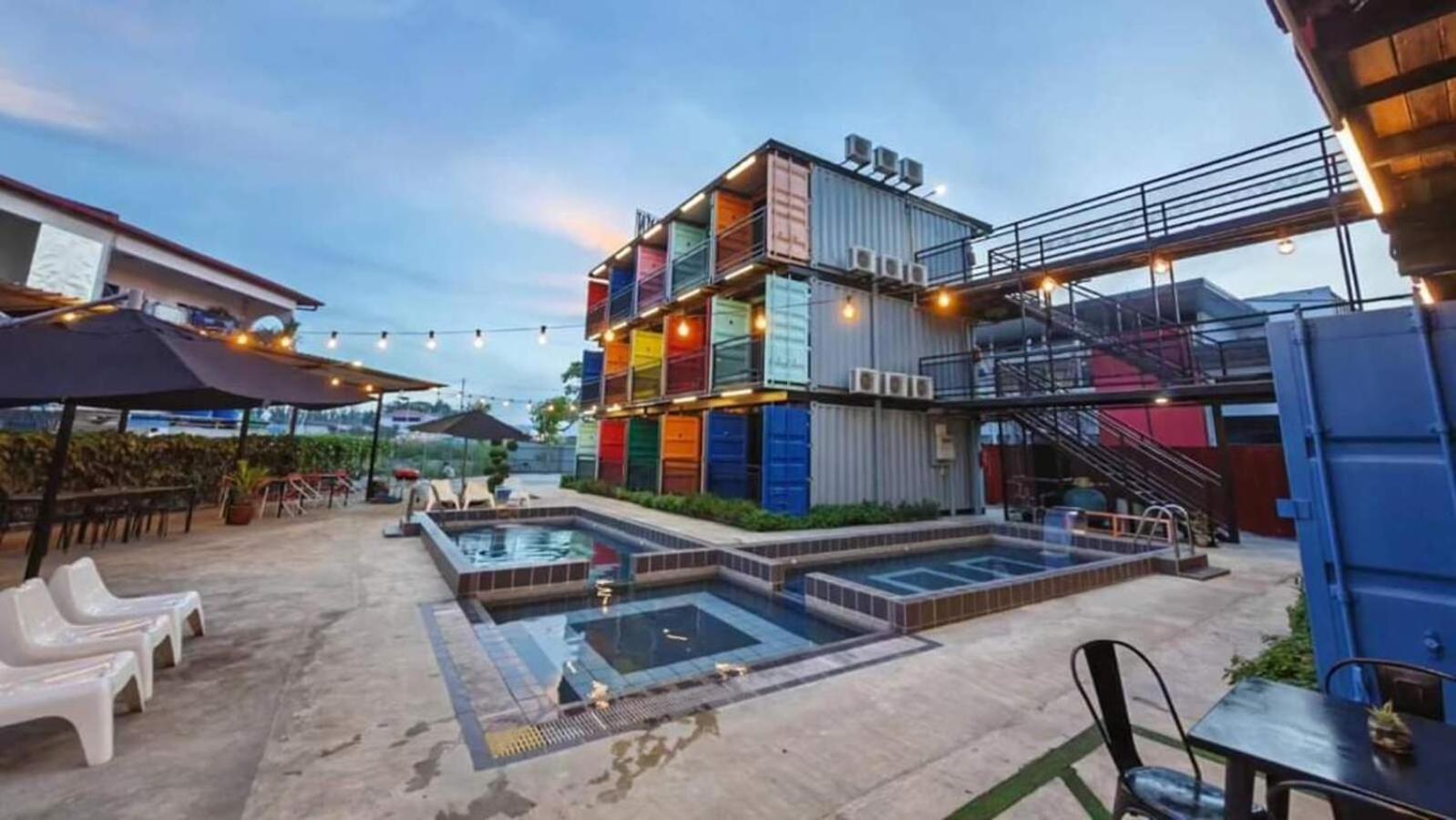 Boxinn The Kontena Home เซมปอร์นา ภายนอก รูปภาพ