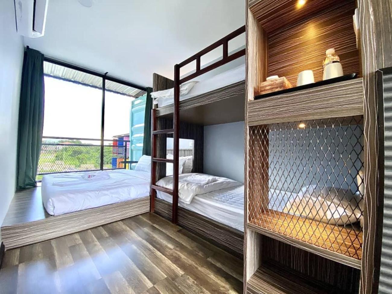 Boxinn The Kontena Home เซมปอร์นา ภายนอก รูปภาพ