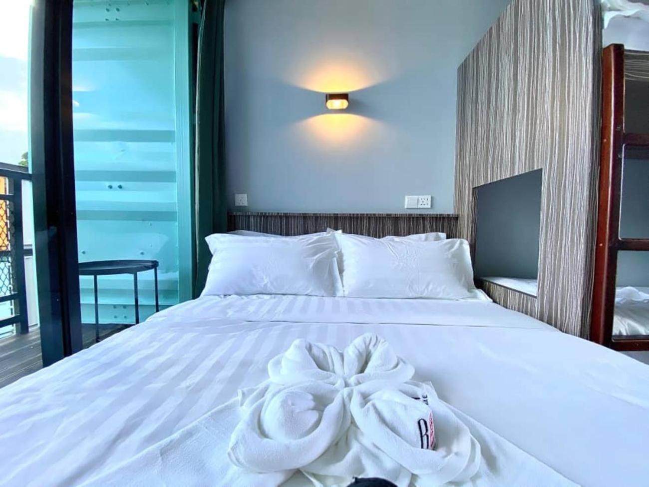 Boxinn The Kontena Home เซมปอร์นา ภายนอก รูปภาพ