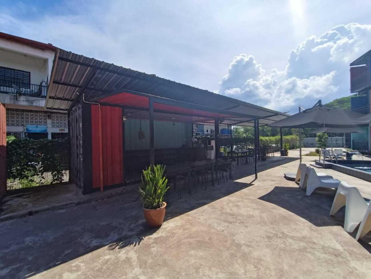 Boxinn The Kontena Home เซมปอร์นา ภายนอก รูปภาพ