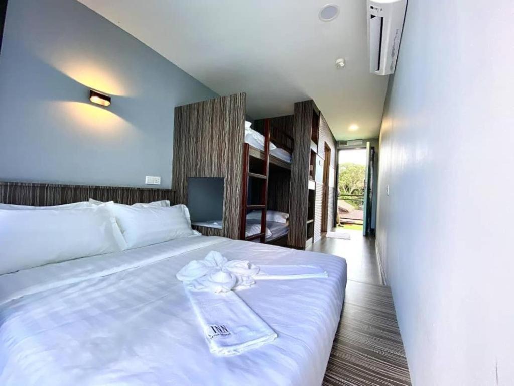Boxinn The Kontena Home เซมปอร์นา ภายนอก รูปภาพ